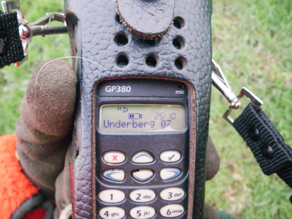 Funkgerät für die Kommunikation während der Drückjagd